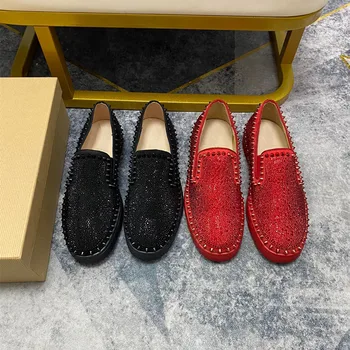 Férfi cipő alacsony-top nyári piros bőr alsó strasszos szegecsek női pedál szerelmes pár Láb kiterjedő Sport cipő